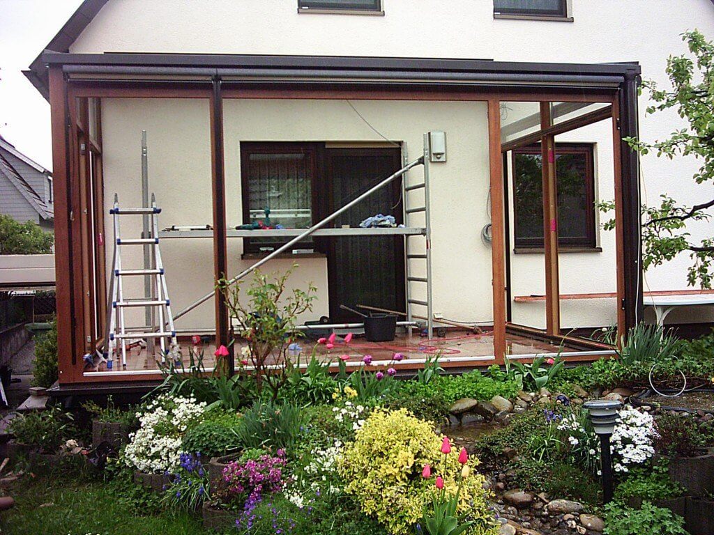 Montage der Senkrechtmarkise