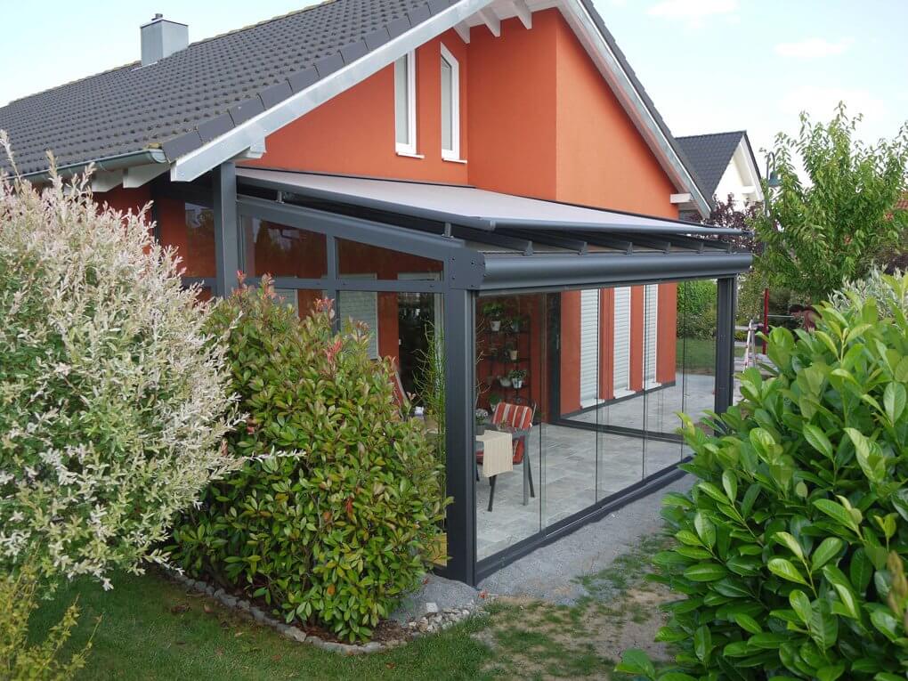 Kaltwintergarten in Besigheim mit Dachbeschattung