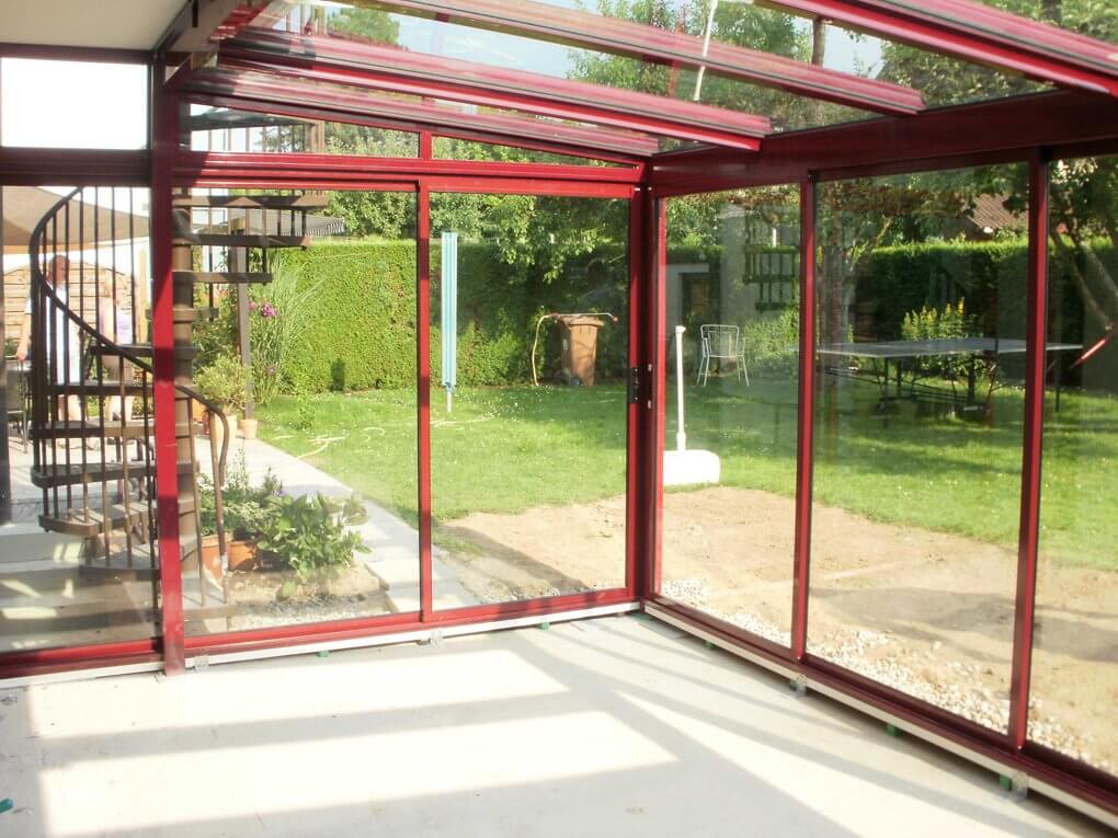 Innenansicht bei der Montage