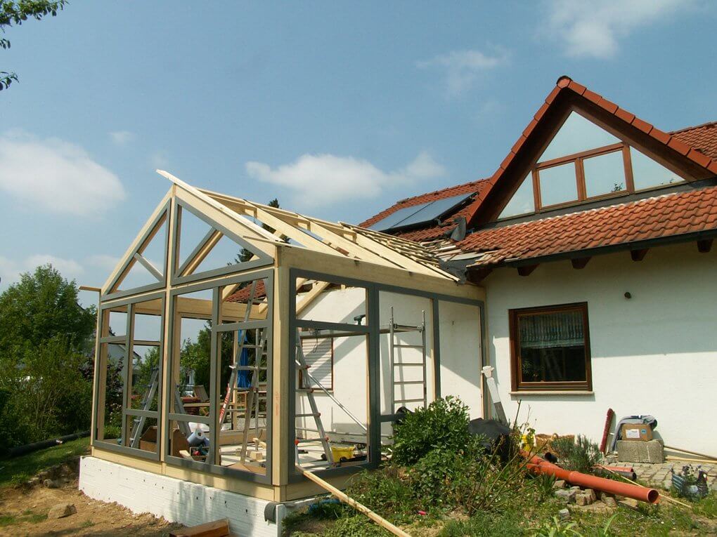 Montage der Holz-Aluminium Elemente