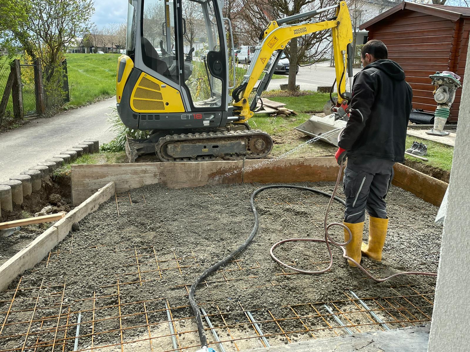 beim betonieren vom Fundament