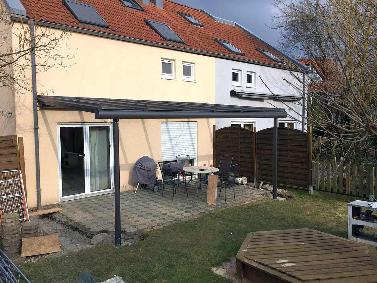 Das Terrassendach in Neulingen