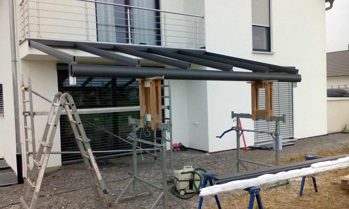 Montage Terrassendach