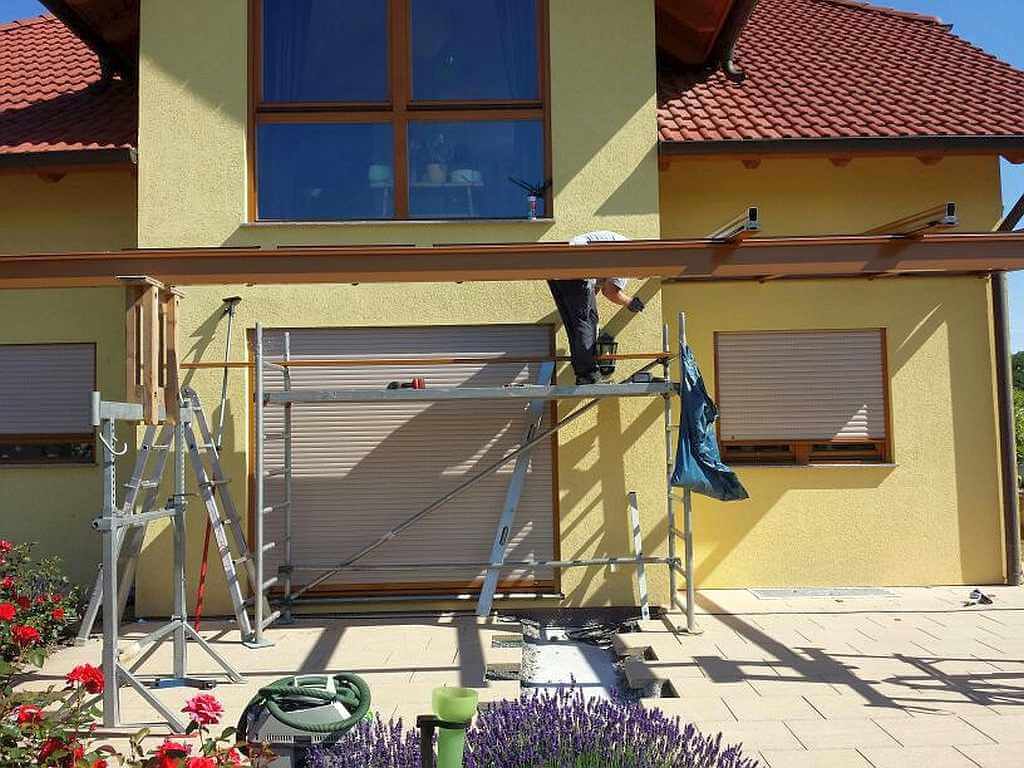 Montage der Terrassendach Konstruktion