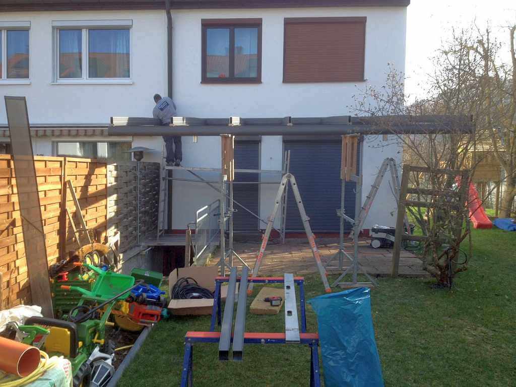 Montage der Aluminium Konstruktion