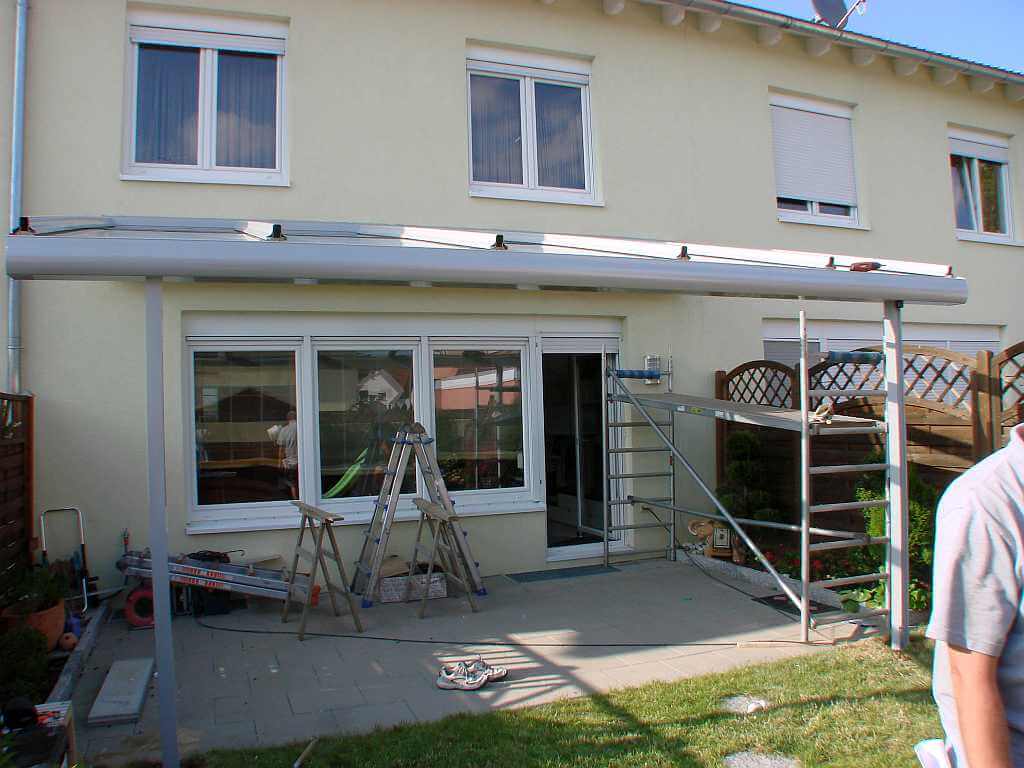 Montage der Aluminium Konstruktion