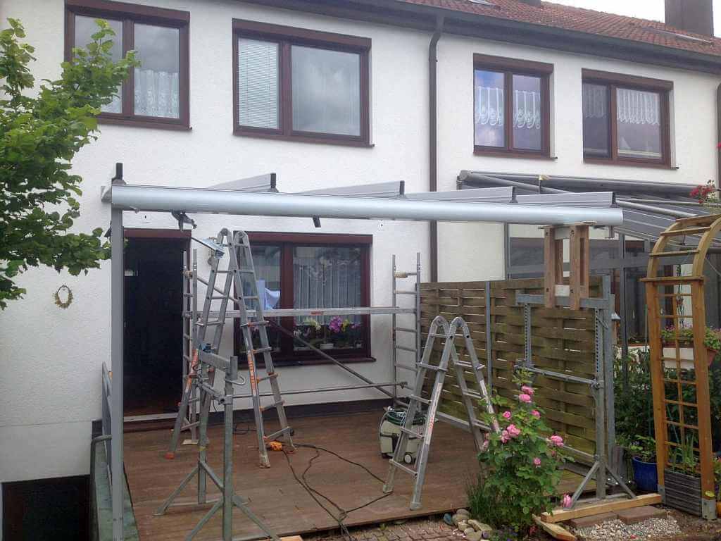 Montage der Aluminium Konstruktion