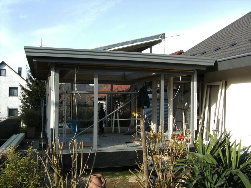 Flachdach wird mit EPDM Folie eingedeckt