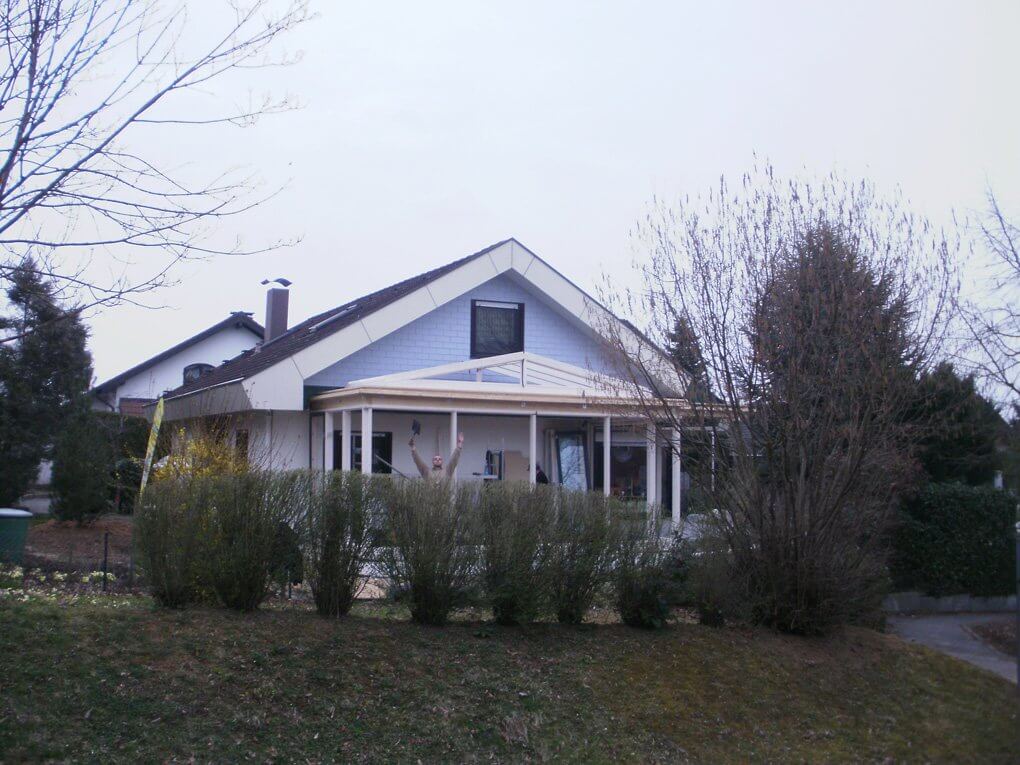 Montage der Holz-Aluminium Konstruktion