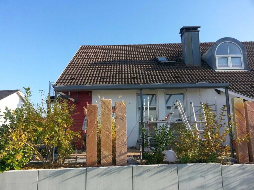 Montage der Terrassenüberdachung