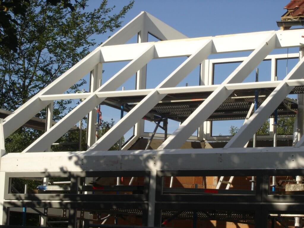 Montage der Dachkonstruktion