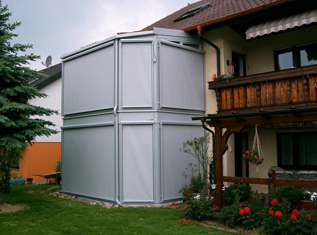 Senkrechtbeschattung am Wintergarten