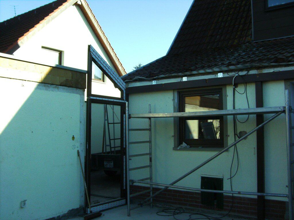 Montagebeginn in Haßmersheim