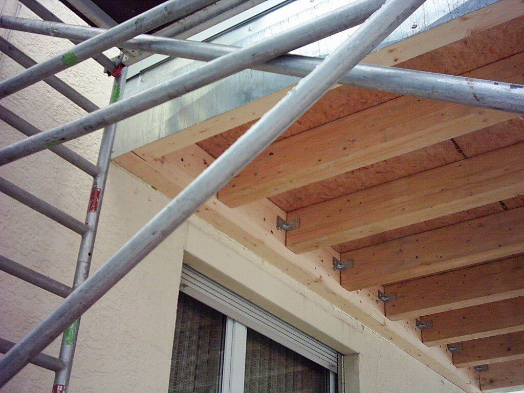 Wandbefestigung Balkenlage