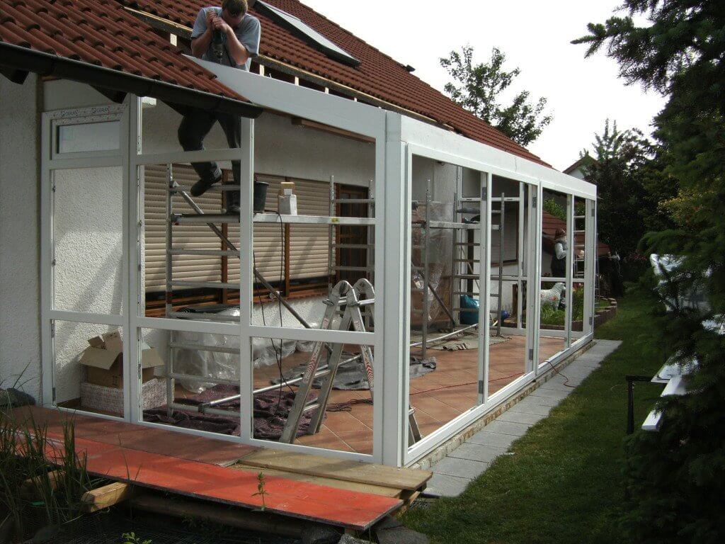 Montage der Wandelemente