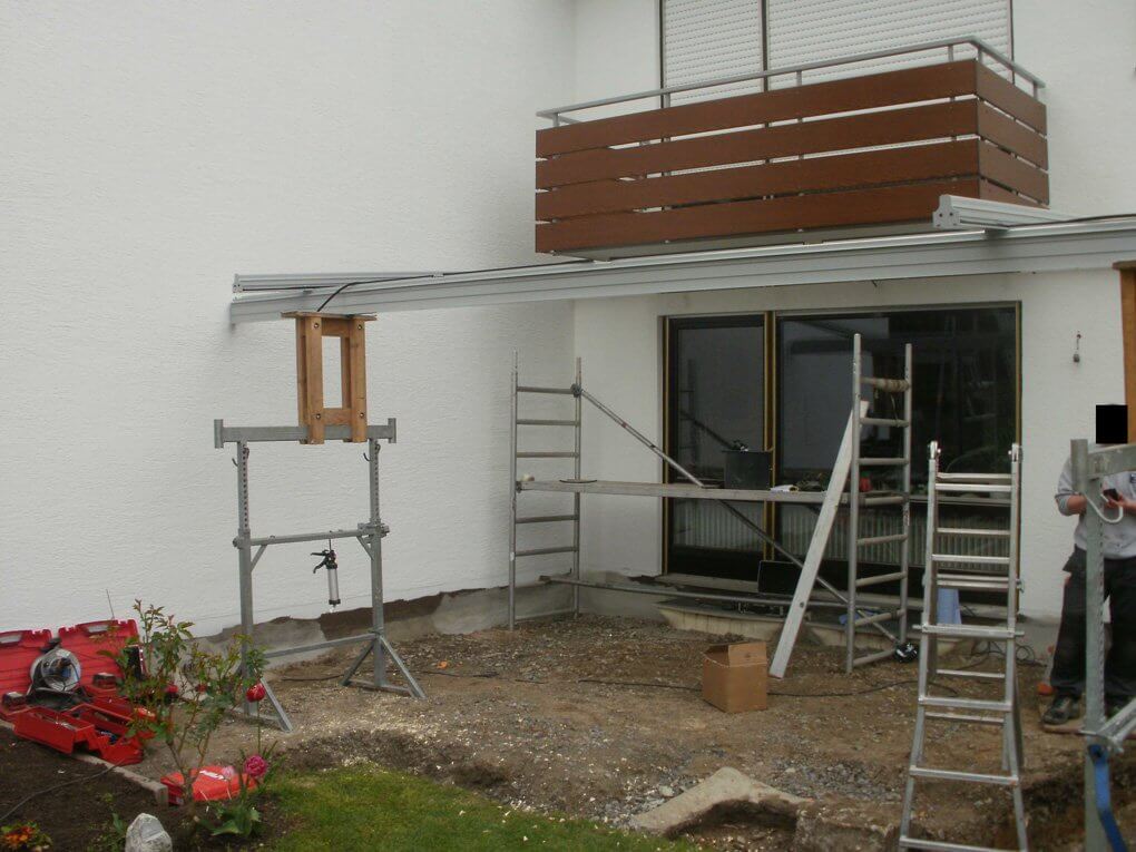 Montagebeginn in Bretten