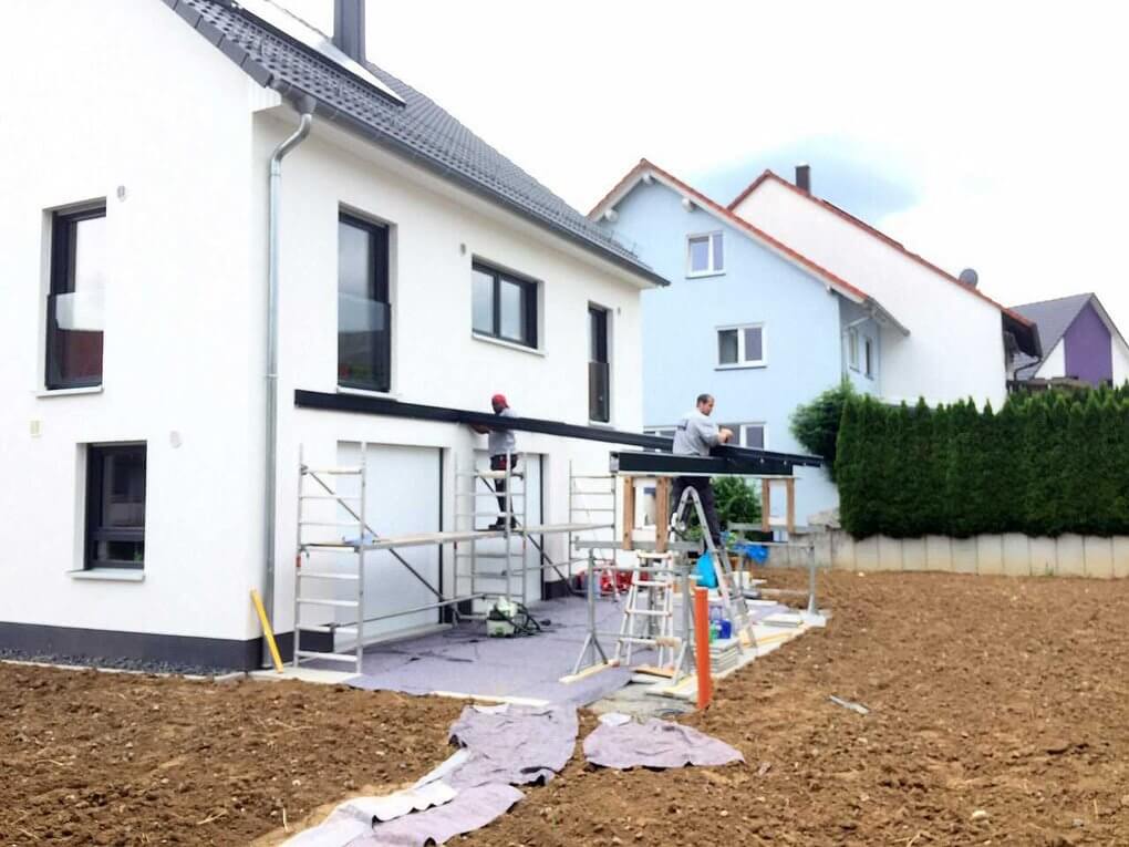 Montage der Aluminium Konstruktion