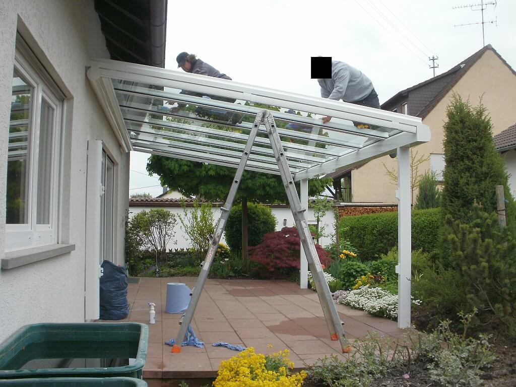 Montage der Dachverglasung in Kleinbottwar