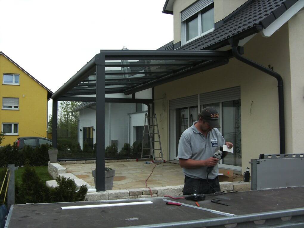 Terrassenüberdachung Montage