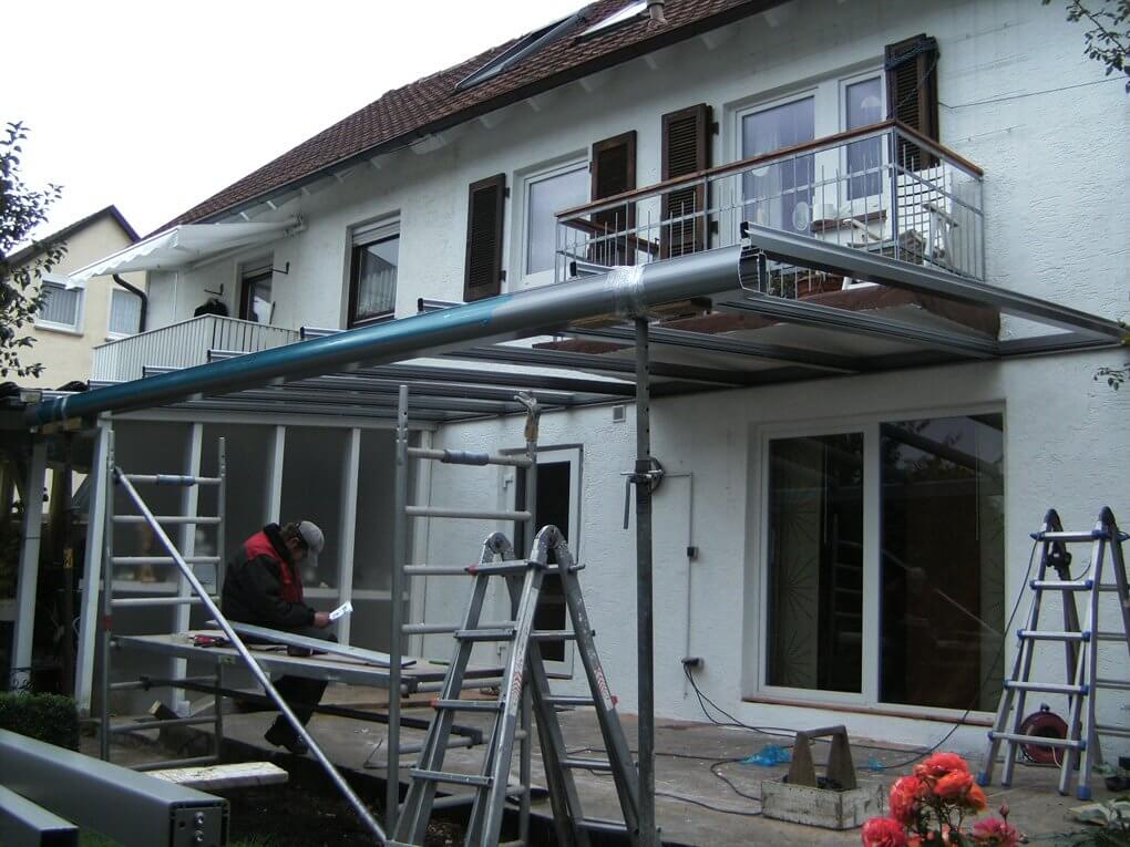 Montage der Aluminium Konstruktion