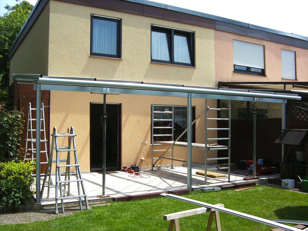 Montage der Aluminium Konstruktion