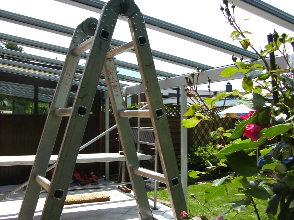 Montage der Aluminium Konstruktion