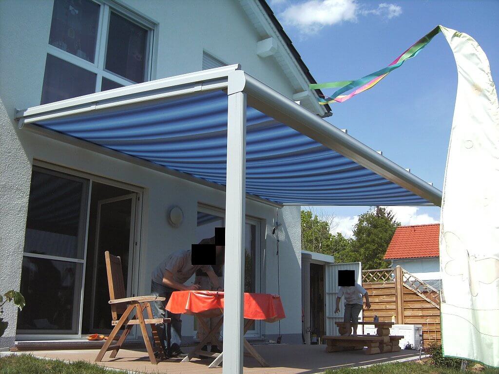 Bei der Abnahme vom Terrassendach in Bönnigheim