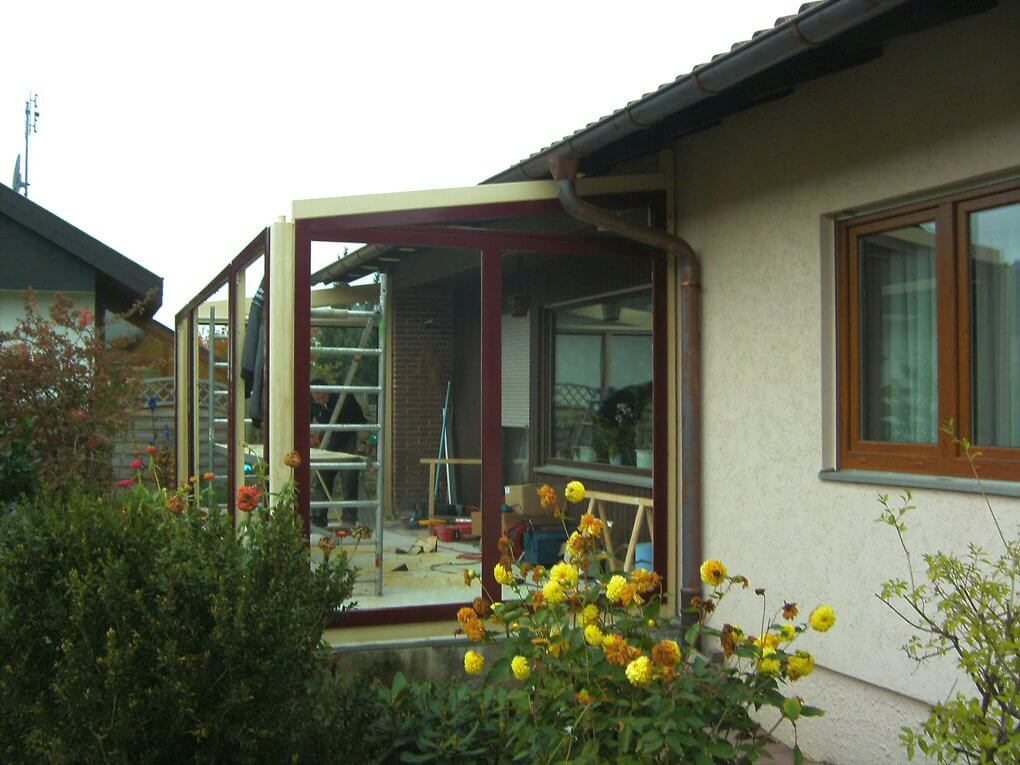 Montage der Holz-Aluminium Elemente