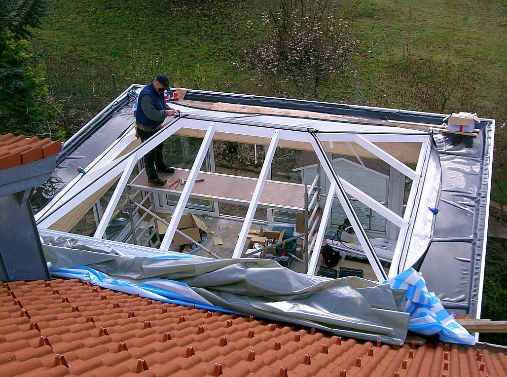 Montage der Dachkonstruktion