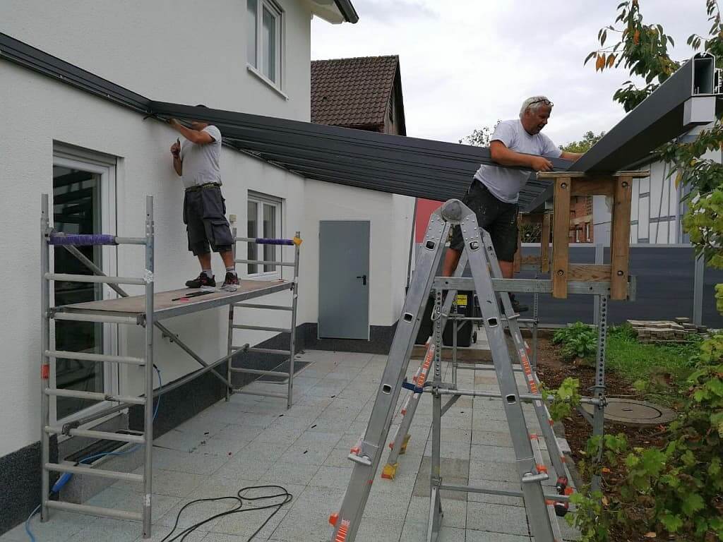 Montage der Aluminium Konstruktion