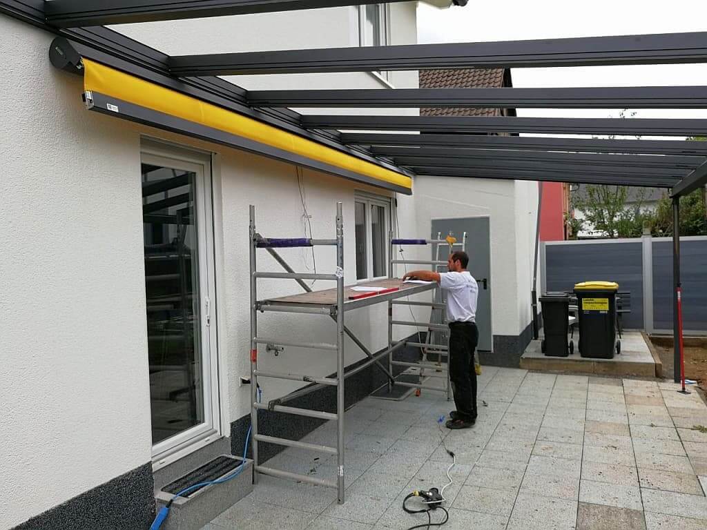 Montage der Aluminium Konstruktion