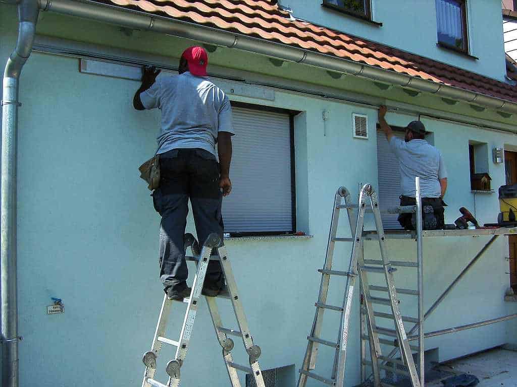 Montage der Wandschiene