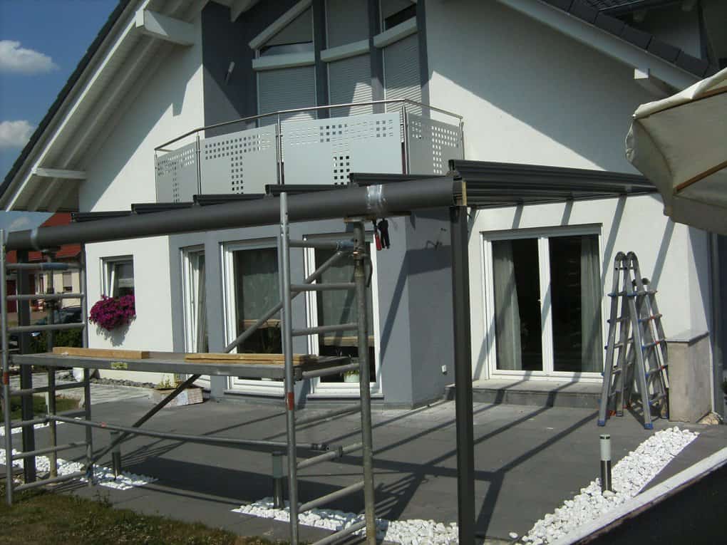 Montage der Aluminium Konstruktion