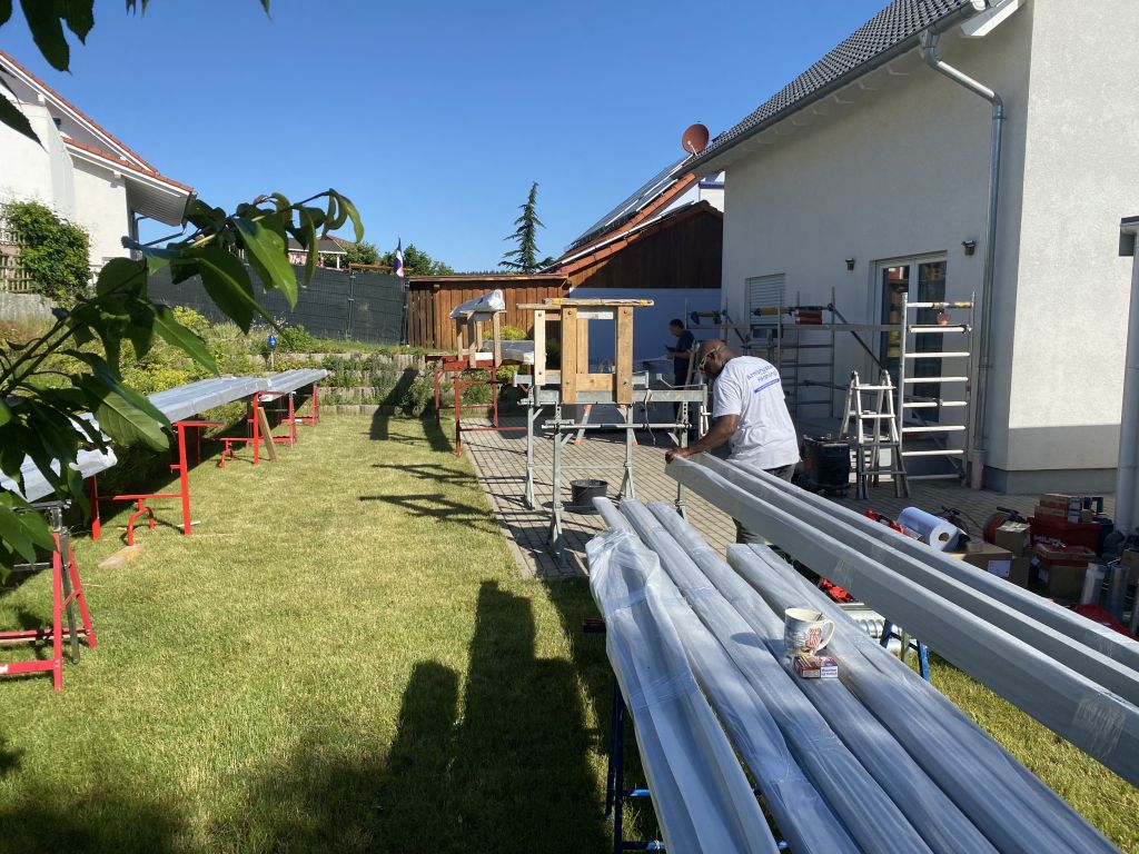 Montage der Aluminium Konstruktion