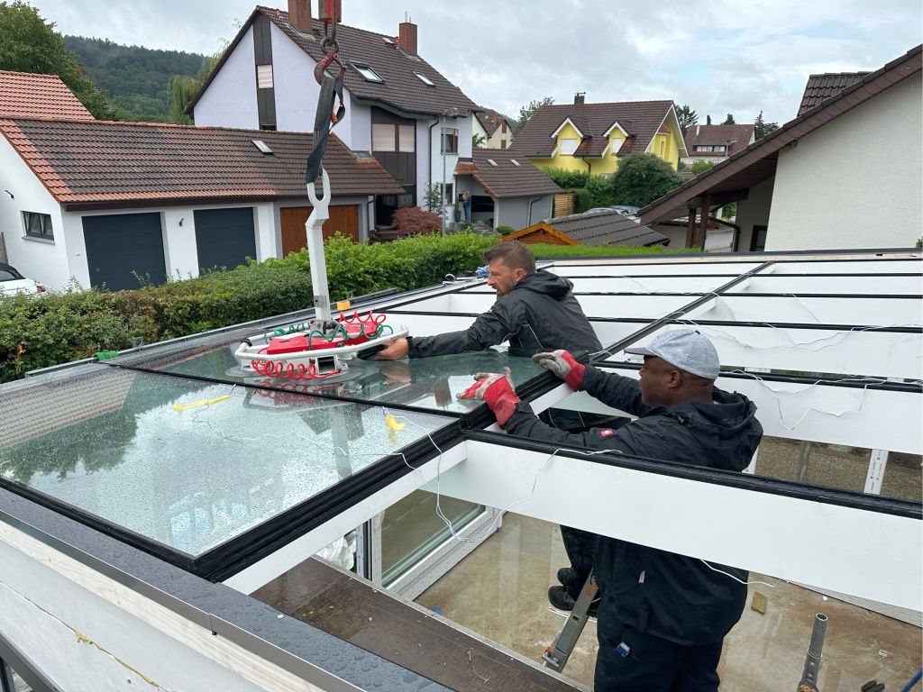 beim einglasen der Dachkonstruktion