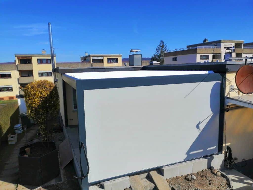 Lamellendach Backnang moderne Terrassenüberdachung