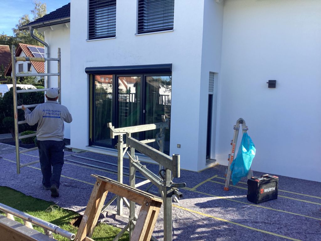 Montagebeginn in Mühlacker