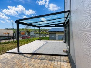 Terrassendach Musterausstellung 5,5 x 4 Meter Titel